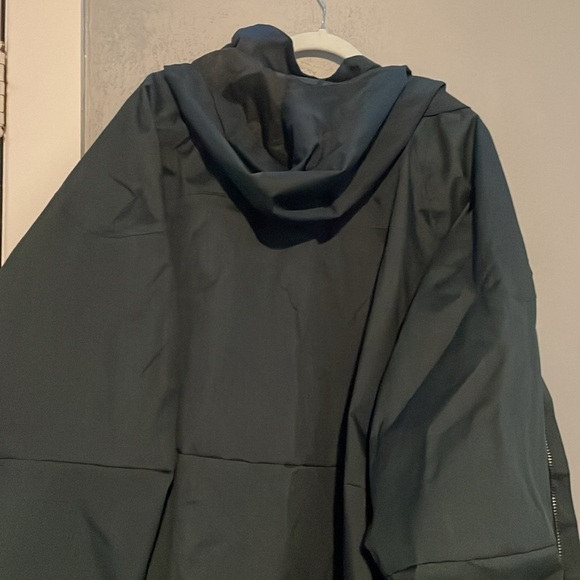 Columbia Coat - Picture 12 of 16